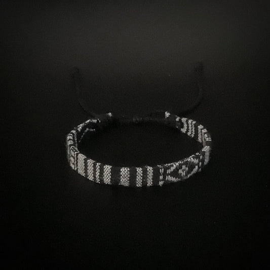 Soliculus—bracelet en tissu noir et blanc